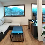 Dengg Apartment *